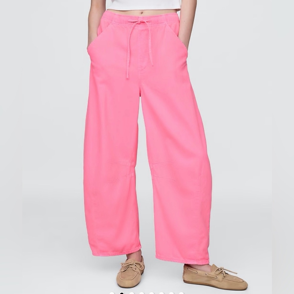 Gap Mid Rise Easy Horseshoe Jeans Pink